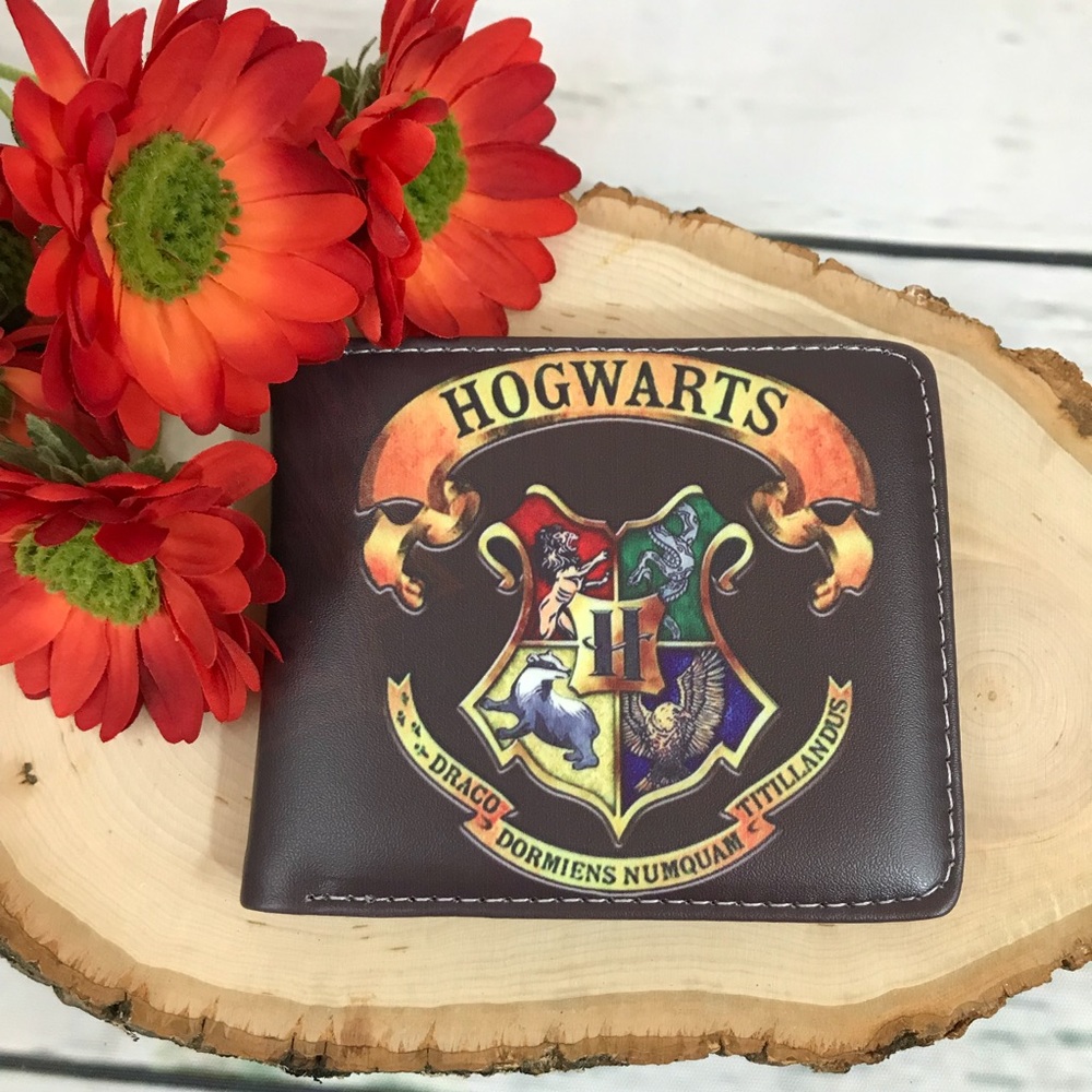Harry Potter Hogwarts House Crest Wallet - Picture 2 of 6